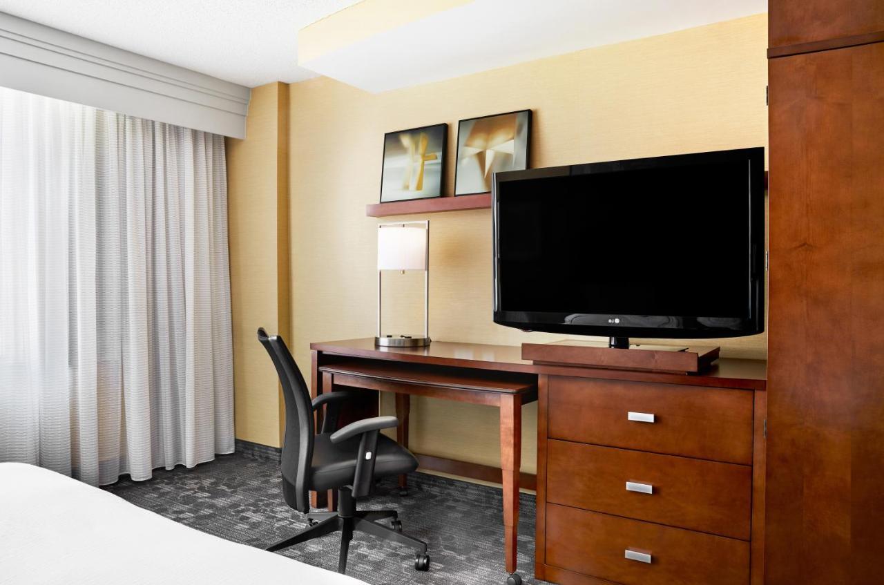 Hotel Courtyard By Marriott Jackson Exterior foto